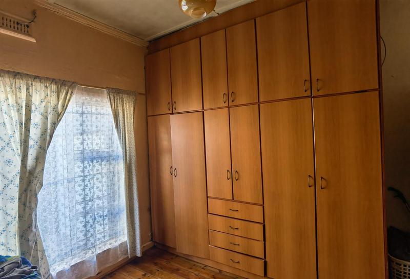 5 Bedroom Property for Sale in Churchill Estate Western Cape
